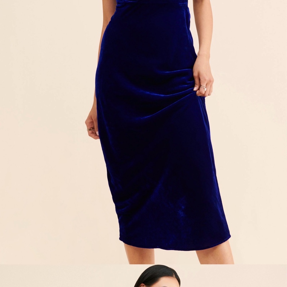 Adelyn Rae Zana Velvet Slipdress Cowl Neck Midi Dress in Sapphire Size L - Picture 3 of 9